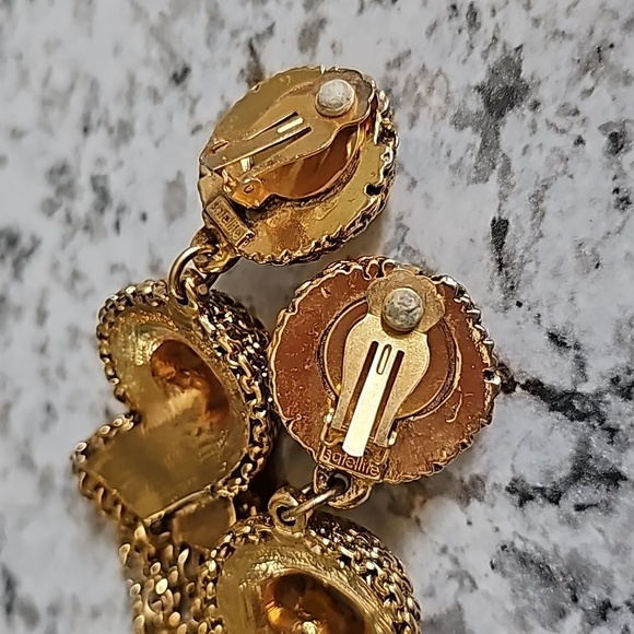 Vintage Satellite Paris goldtone door knocker clip on earrings. - Picture 10 of 10